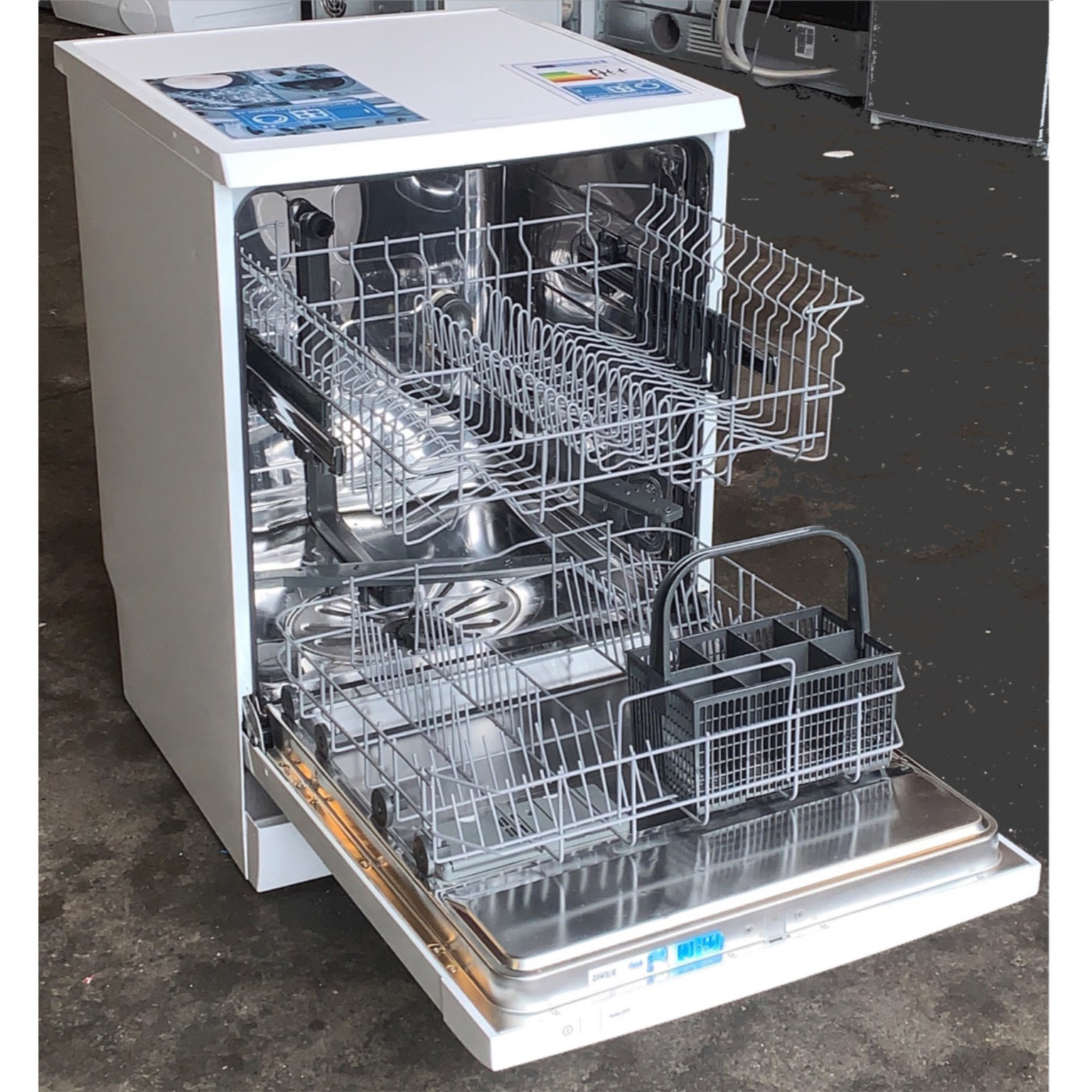 Vaatwasser ZANUSSI A++ 13Couverts ZDF26011WA vrijstaand/geen inbouw €199, Apparaten.nl