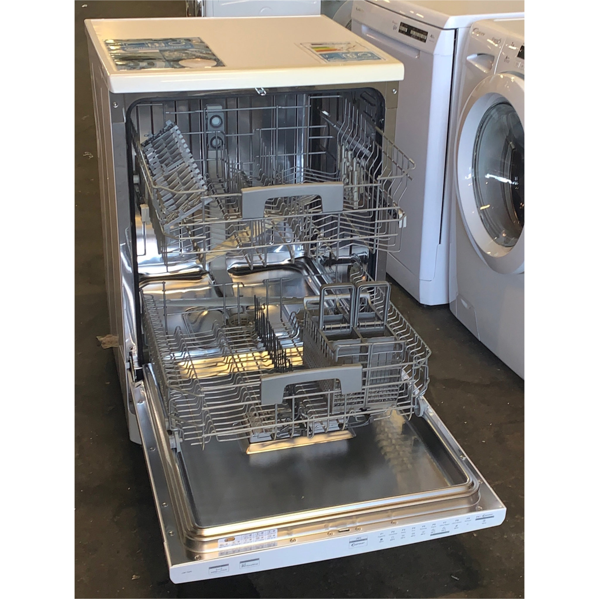 Vaatwasser CANDY EVOSPACE 12Couverts A++ CDP7545 Vaatwasser vrijstaand/geen inbouw €179