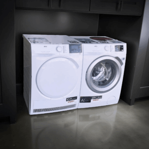 Voordeelset AEG Wasmachine 8kg + Condensdroger 8kg  €528,-