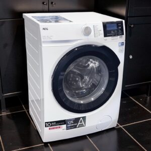 Wasdroogcombinatie AEG 7000SERIES 8kg 5kg 1600toeren LWR73864 €429,-