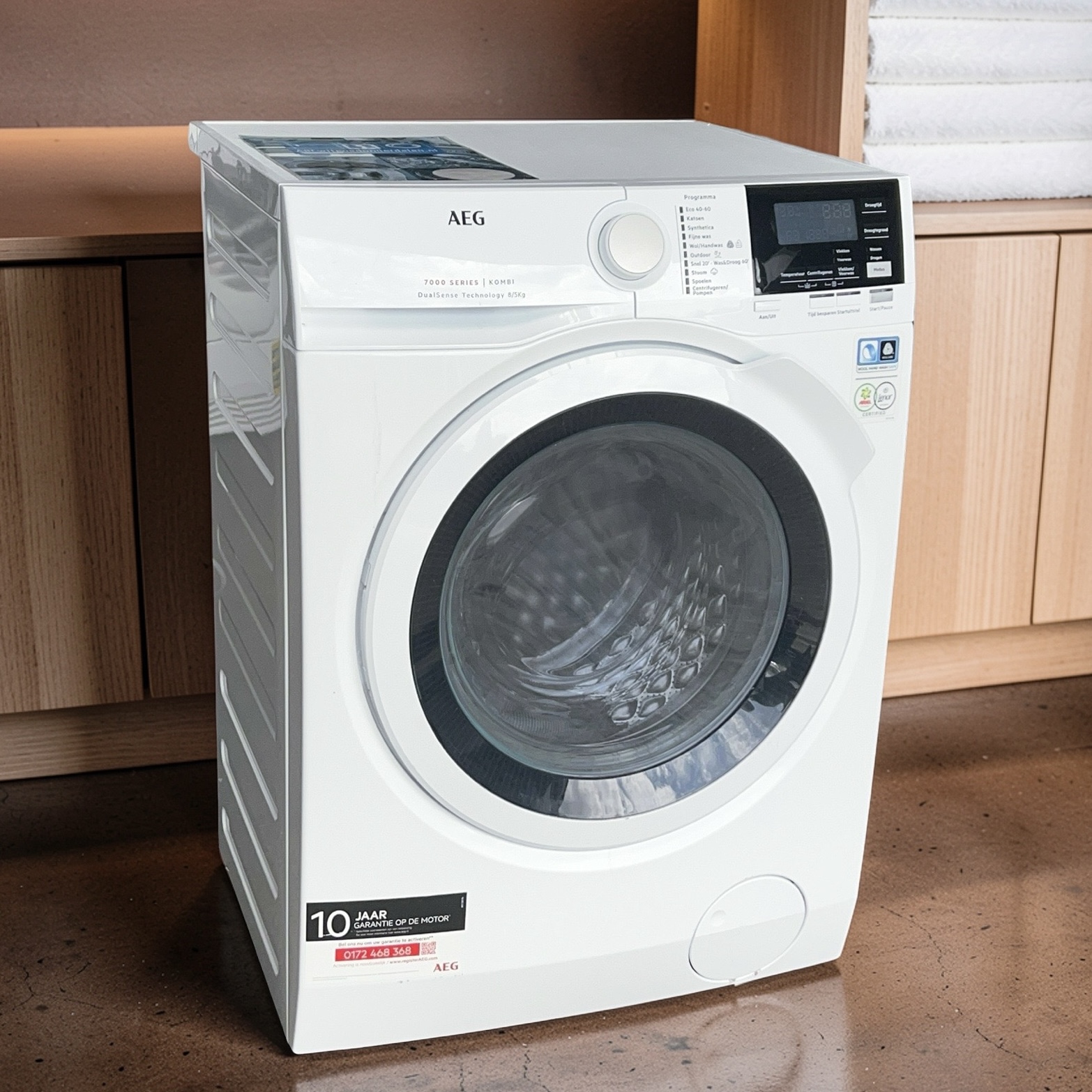 Wasdroogcombinatie AEG 7000SERIES DualSense 8kg 5kg 1600toeren L7WBN86GW €379,-