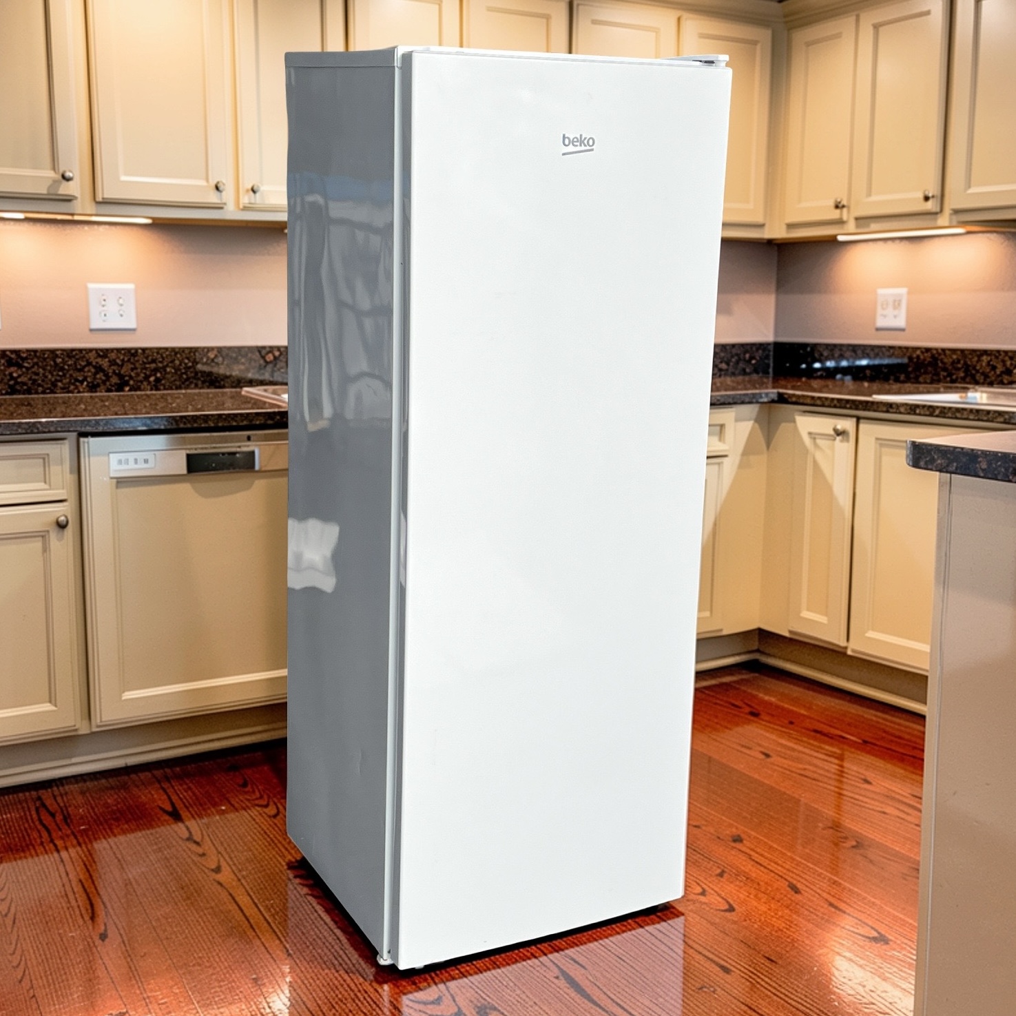 Koeler BEKO 252liter RSSE265K40WN Outlet €259,-