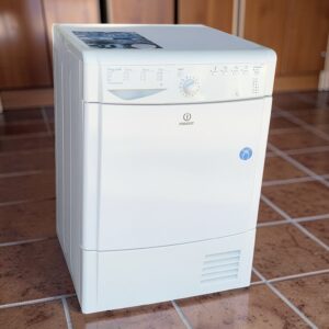 Condensdroger INDESIT 7kg IDCA735 €99,-